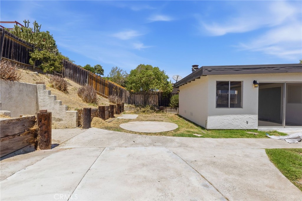 874 Osage Street Property Photo 32
