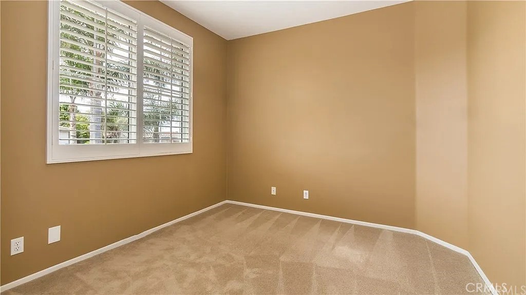 24075 Atun Property Photo 4