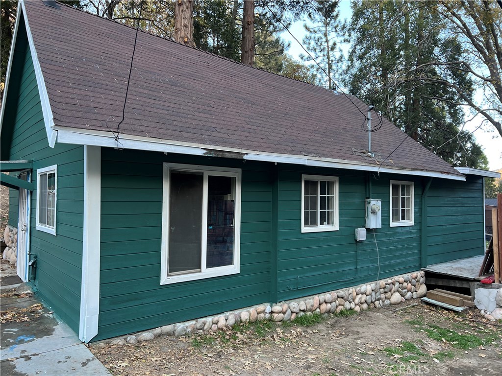 29228 Hook Creek Property Photo 1