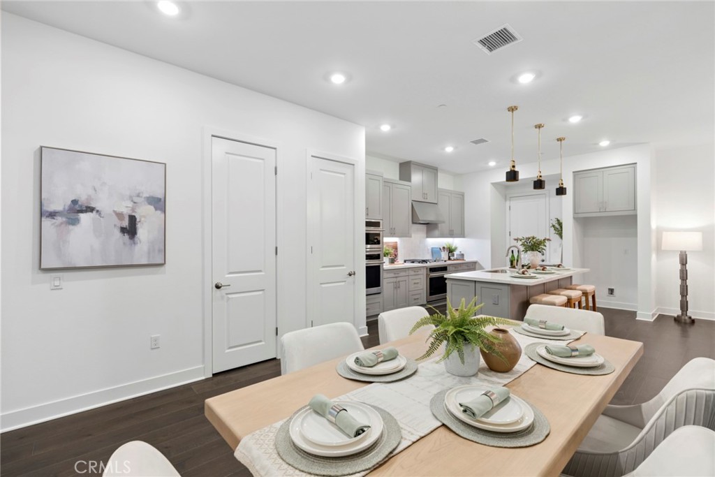 149 Great Park Boulevard Property Photo 14