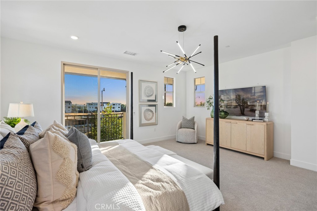 149 Great Park Boulevard Property Photo 22