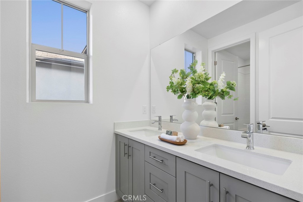 149 Great Park Boulevard Property Photo 33