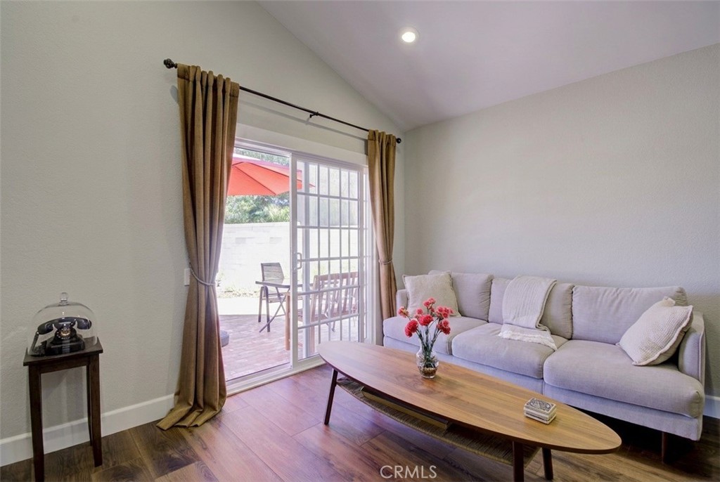 28375 Ronea Property Photo 14