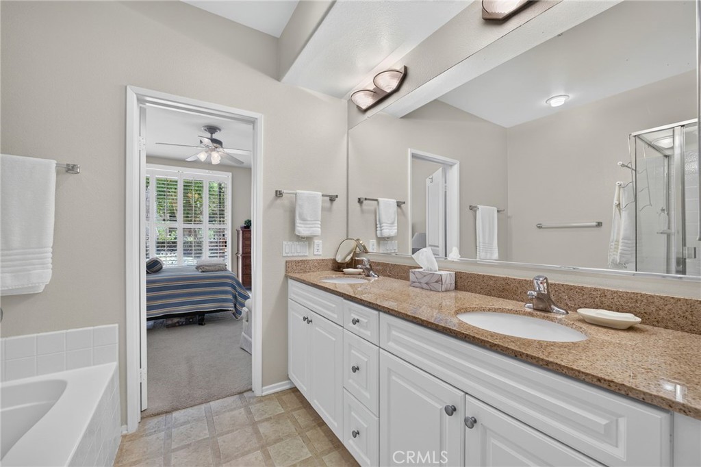 3273 Watermarke Place Property Photo 35