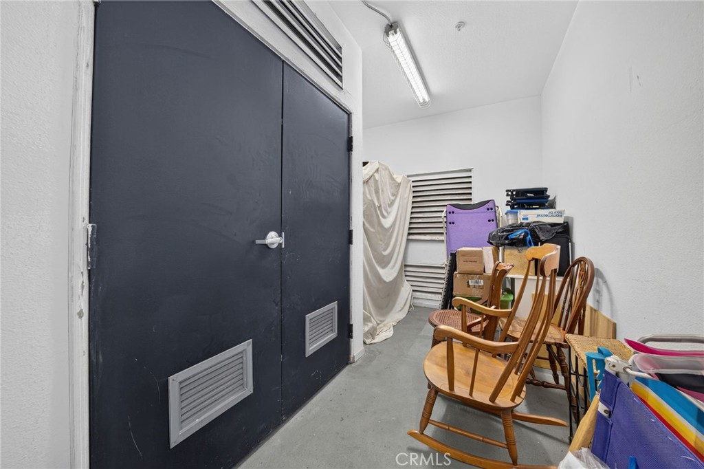 3273 Watermarke Place Property Photo 44
