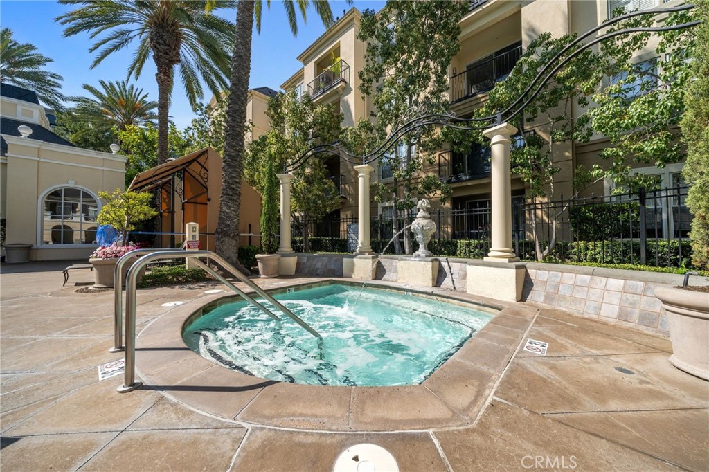 3273 Watermarke Place Property Photo 52