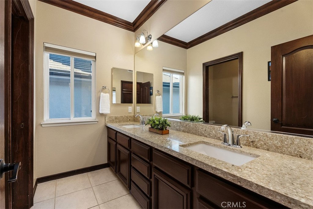 10 Thorn Oak Property Photo 37
