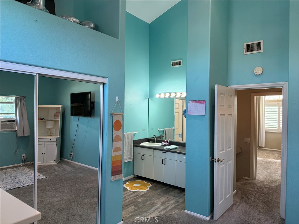 6104 Yearling Property Photo 28