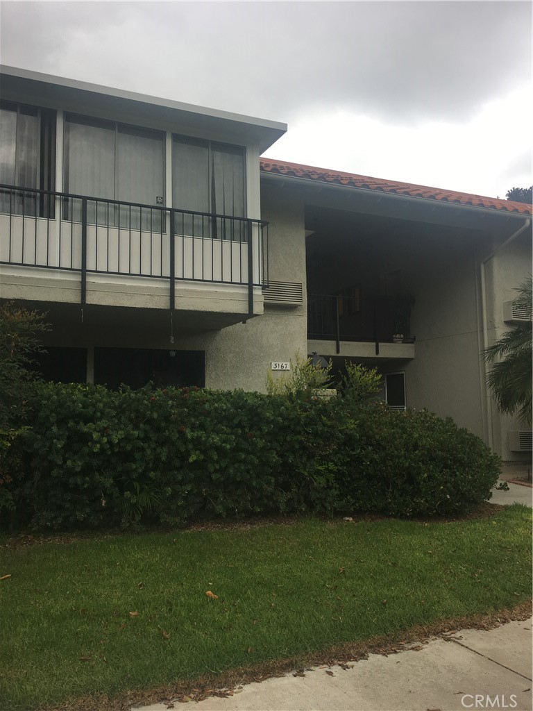 3167 Via Vista B Property Photo 2
