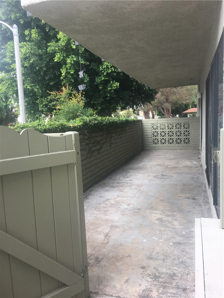 3167 Via Vista B Property Photo 3