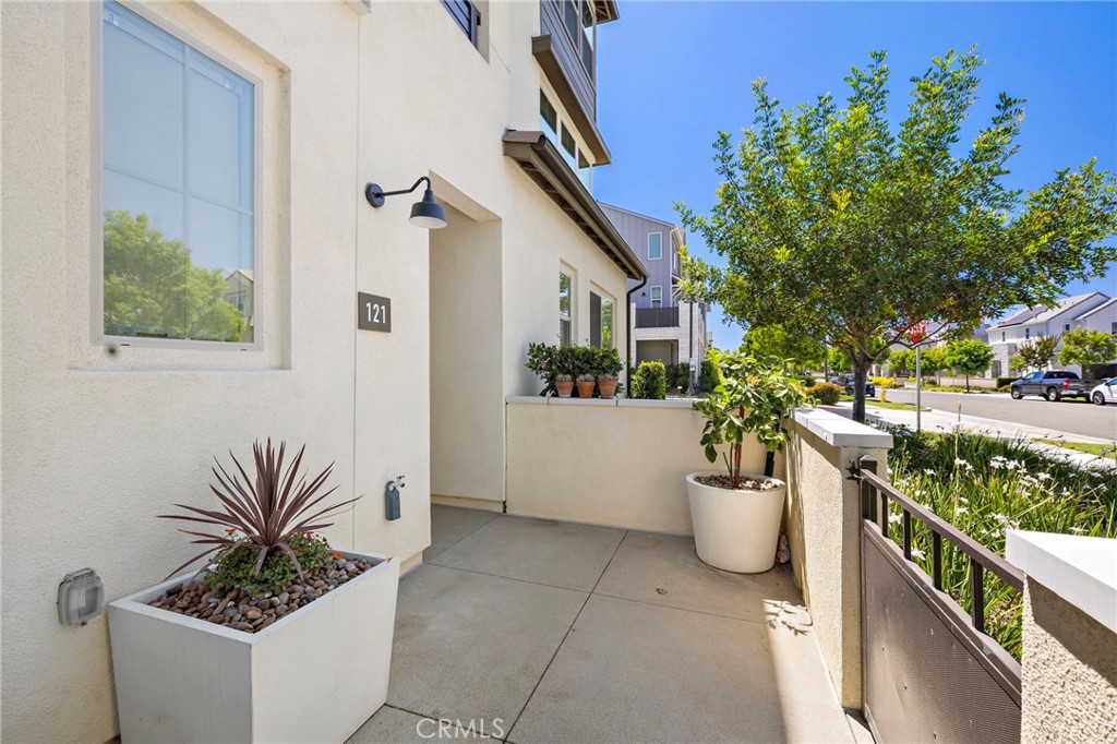 121 Graze Property Photo 3