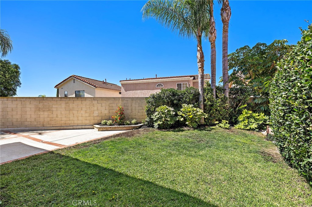 26002 Mckenna Court Property Photo 5