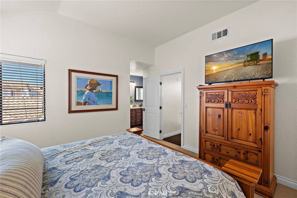 26002 Mckenna Court Property Photo 14