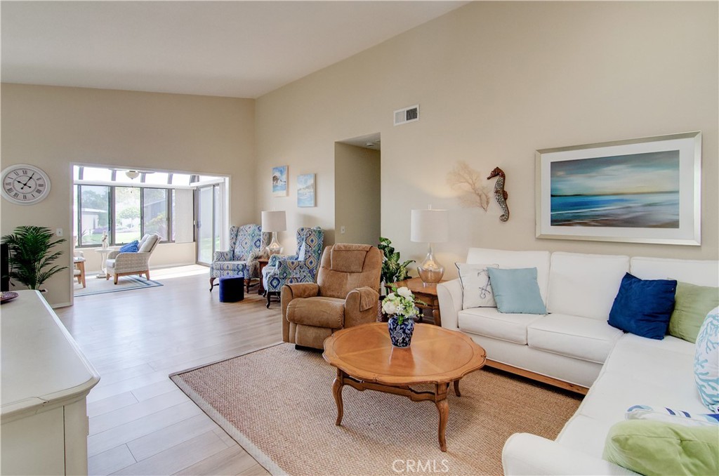 8566 Trinity Circle 816d Property Photo 3