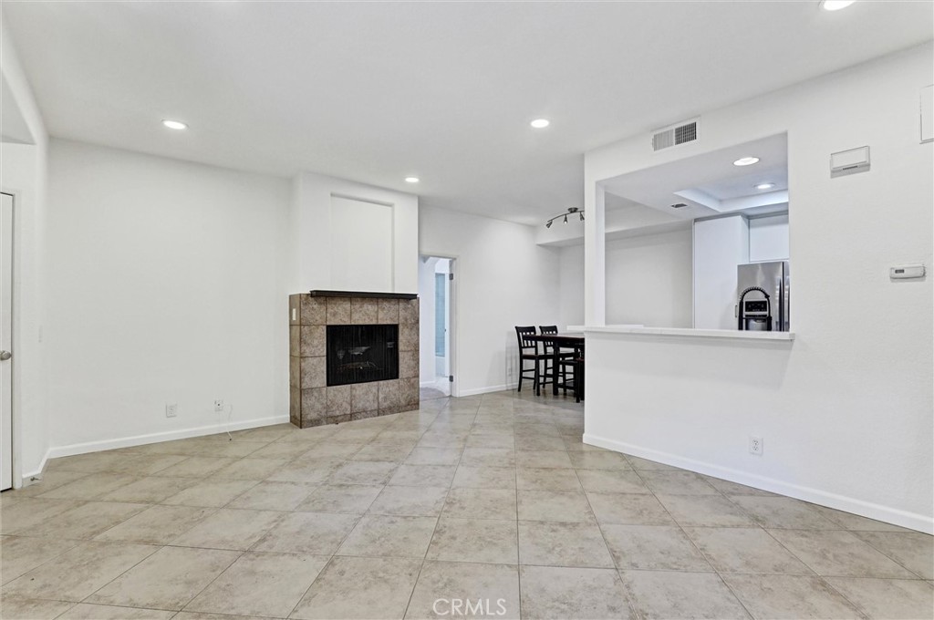 5 Cinnamon Teal Property Photo 8