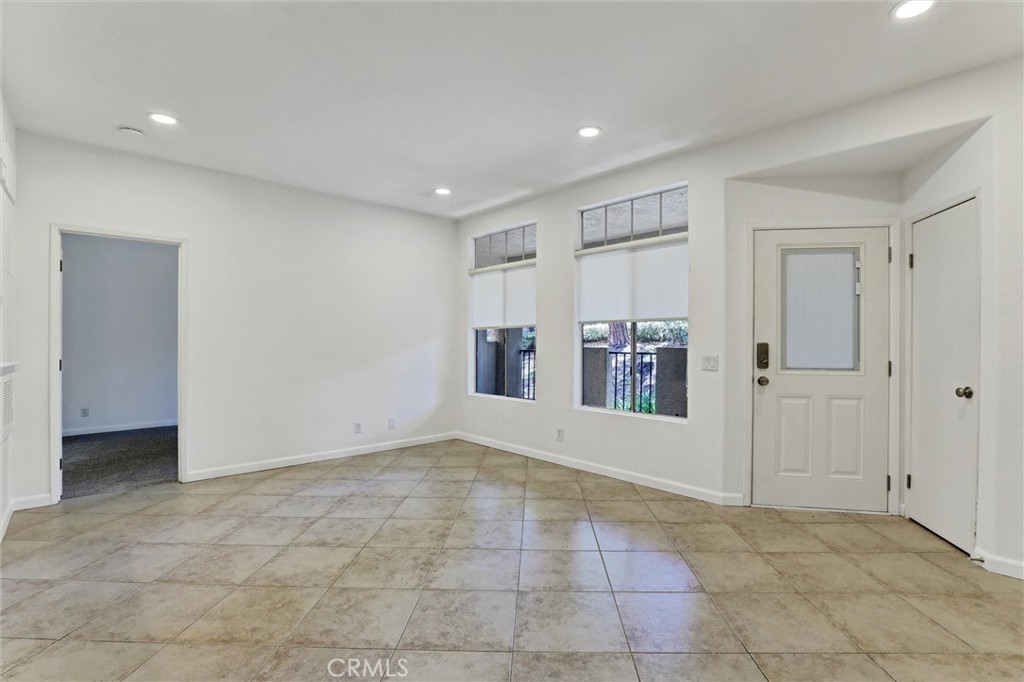 5 Cinnamon Teal Property Photo 10