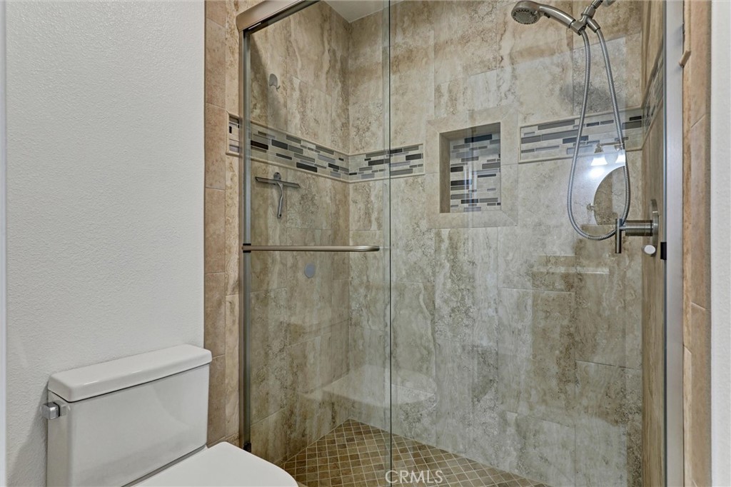 5 Cinnamon Teal Property Photo 21