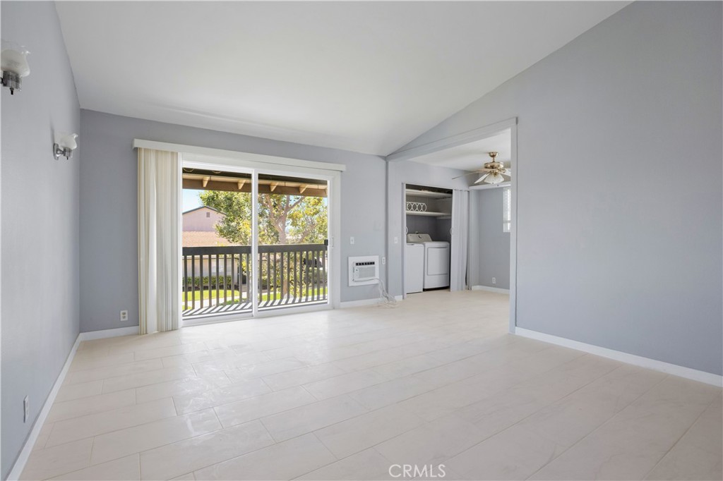 23232 Orange Av 2 Property Photo 3
