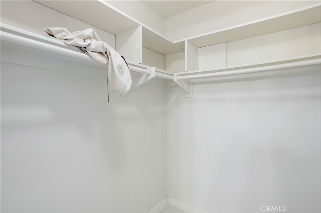23232 Orange Av 2 Property Photo 19