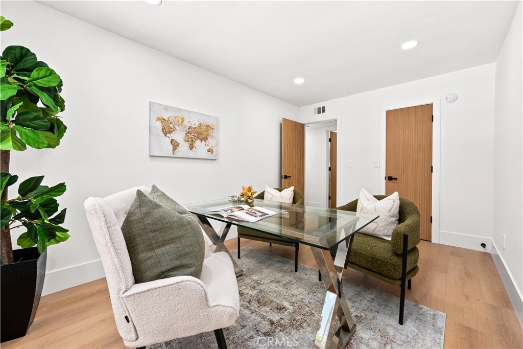3368 California Property Photo 18