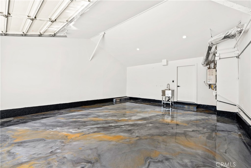 3368 California Property Photo 22