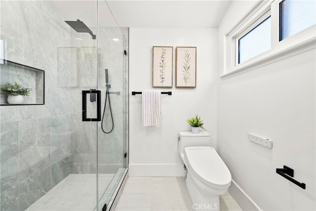 3368 California Property Photo 29