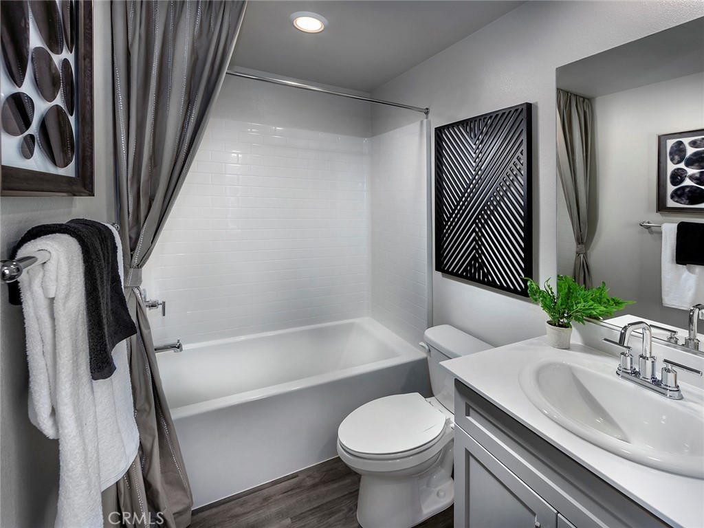 551 Toledo Way Property Photo 10