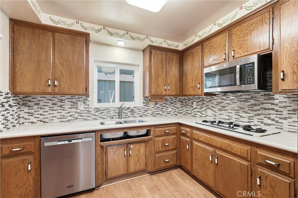 3209 S Pacific Avenue Property Photo 13