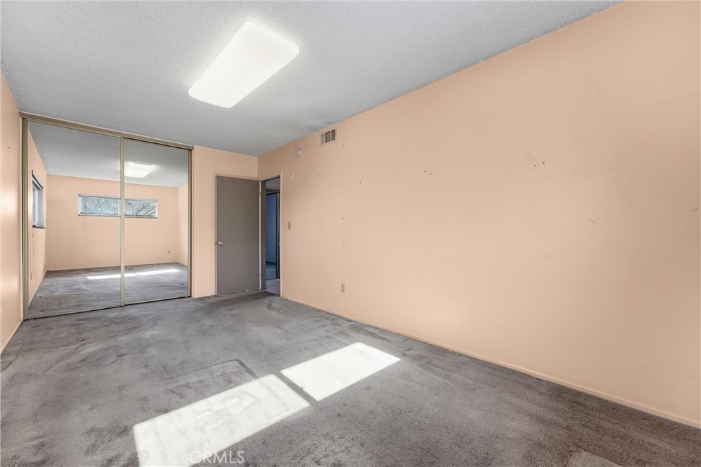 3209 S Pacific Avenue Property Photo 25