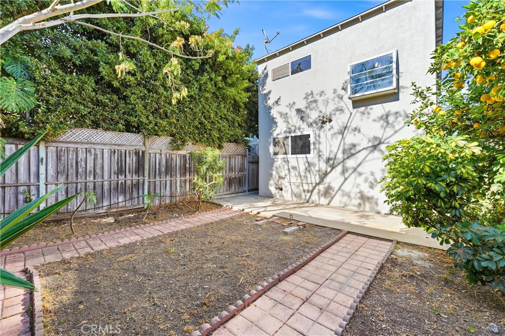 3209 S Pacific Avenue Property Photo 30