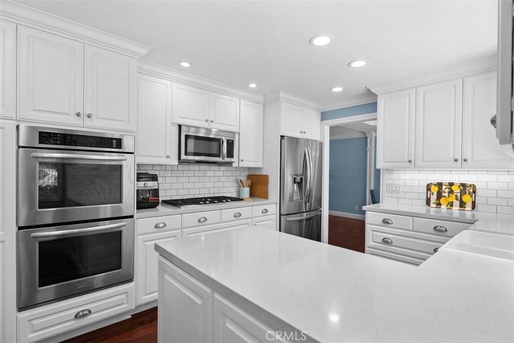 23852 Linnet Circle Property Photo 11
