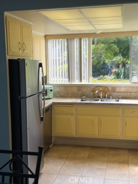 7 Via Castilla C Property Photo 9