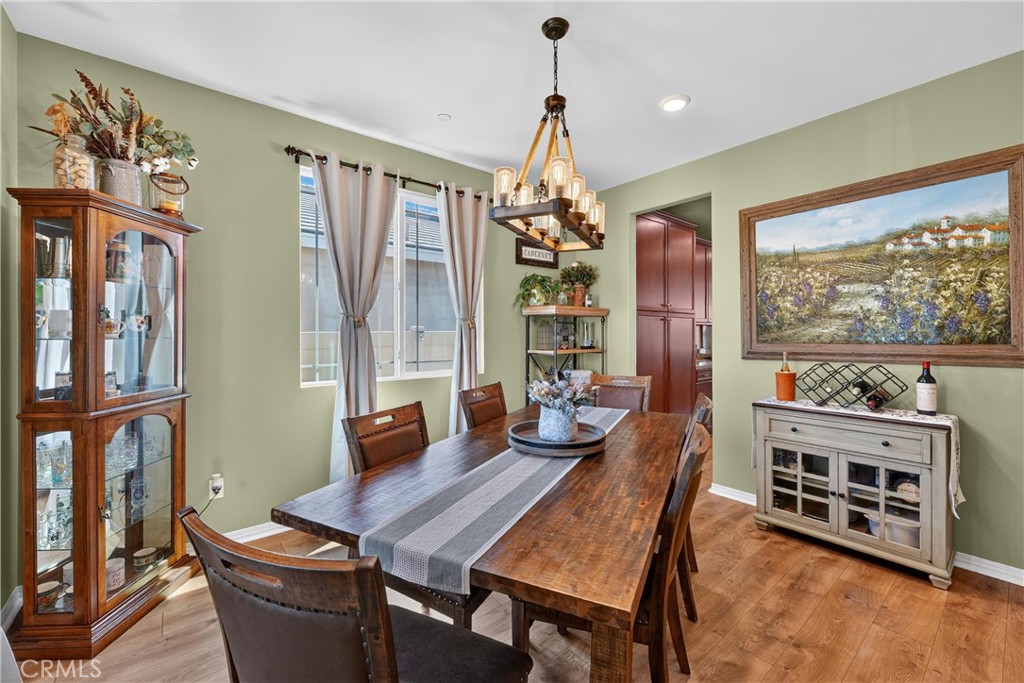 18035 Crabapple Court Property Photo 4