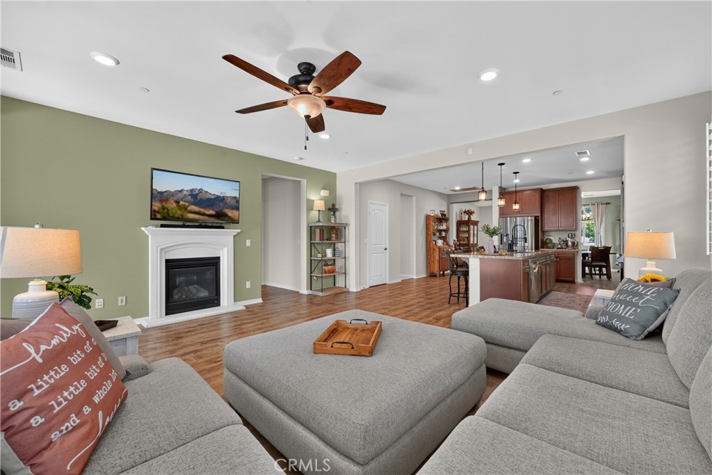 18035 Crabapple Court Property Photo 9