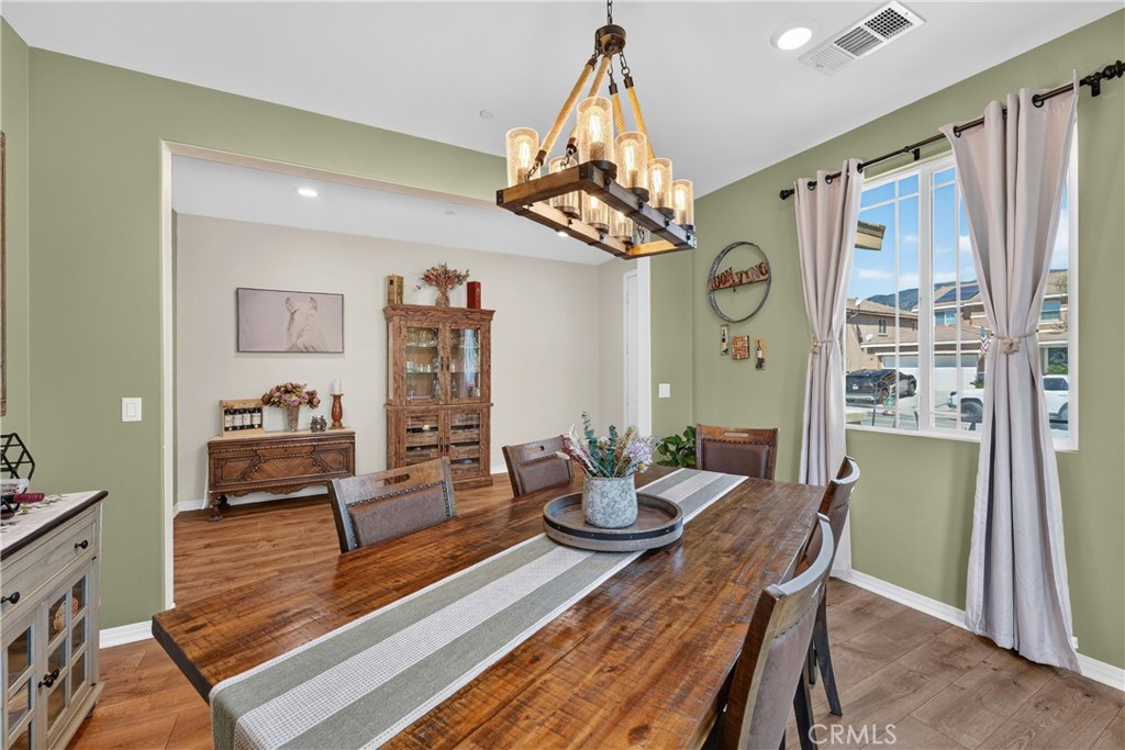 18035 Crabapple Court Property Photo 11