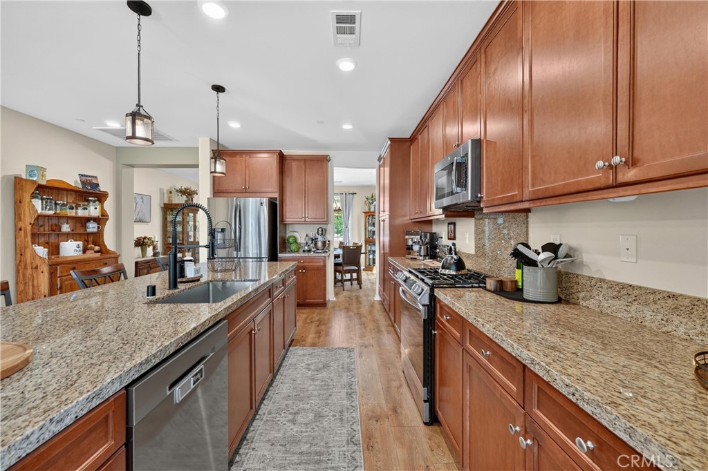 18035 Crabapple Court Property Photo 15