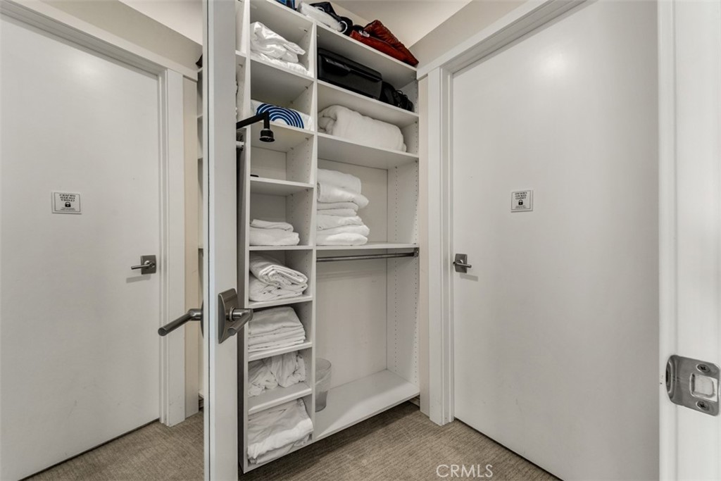 700 S The Strand 106 Property Photo 41