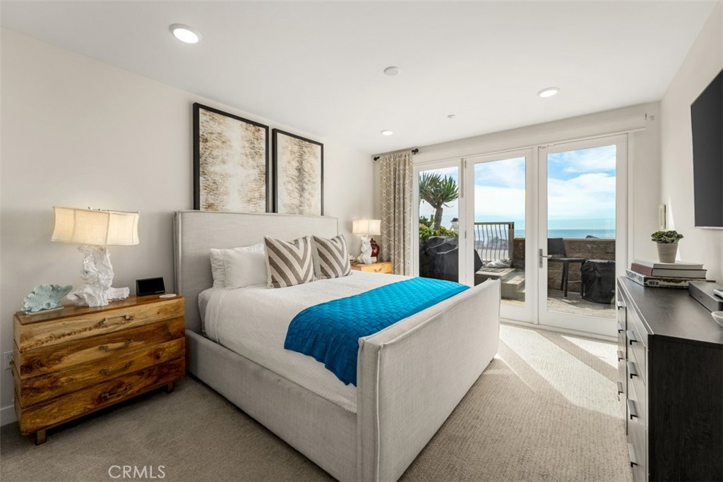 700 S The Strand 106 Property Photo 43