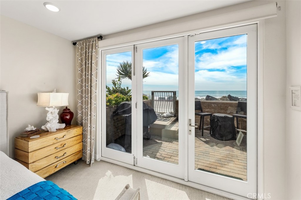 700 S The Strand 106 Property Photo 46