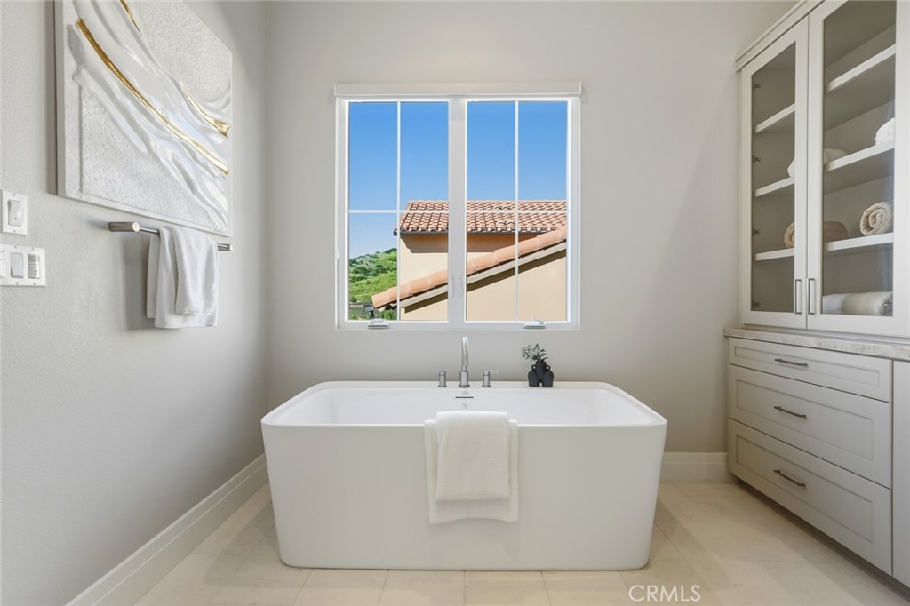 139 Prestigo Property Photo 30