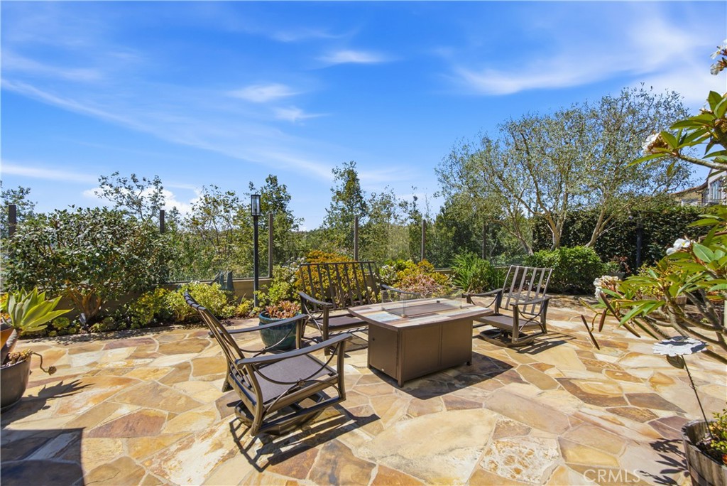 21 Via Jubilar Property Photo 3