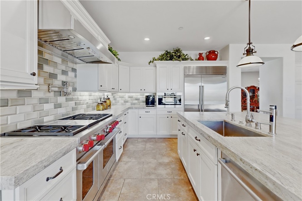 21 Via Jubilar Property Photo 15