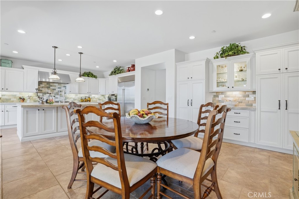 21 Via Jubilar Property Photo 22