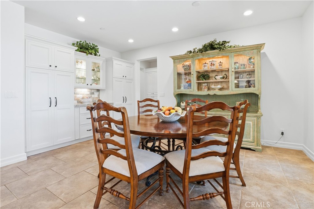 21 Via Jubilar Property Photo 23