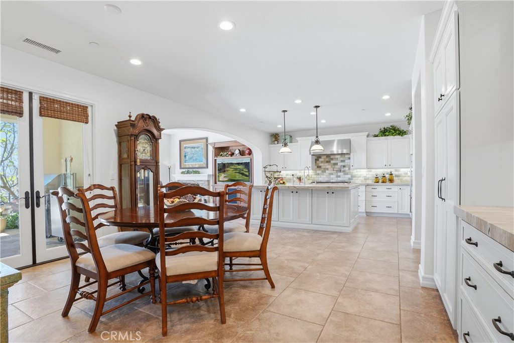 21 Via Jubilar Property Photo 24