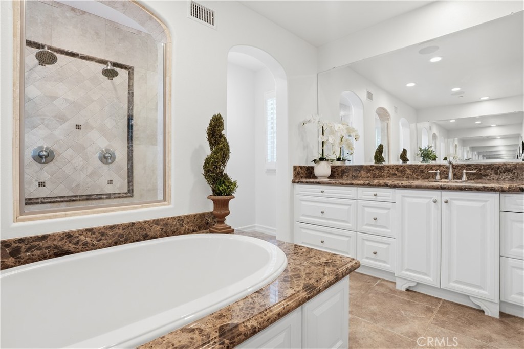 21 Via Jubilar Property Photo 46