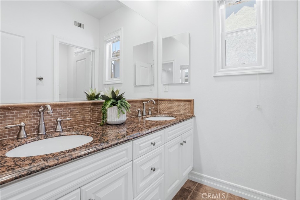 21 Via Jubilar Property Photo 66