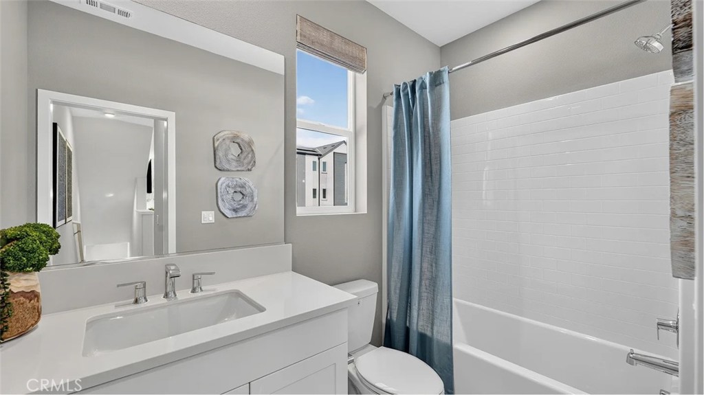 500 Park Drive 18 Property Photo 16