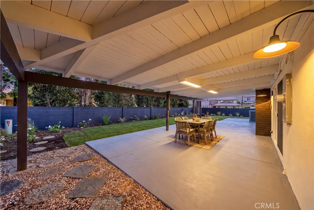 402 Hillcrest Property Photo 53