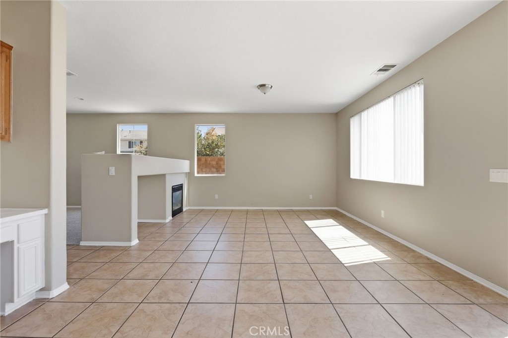 42251 Westminster Property Photo 10